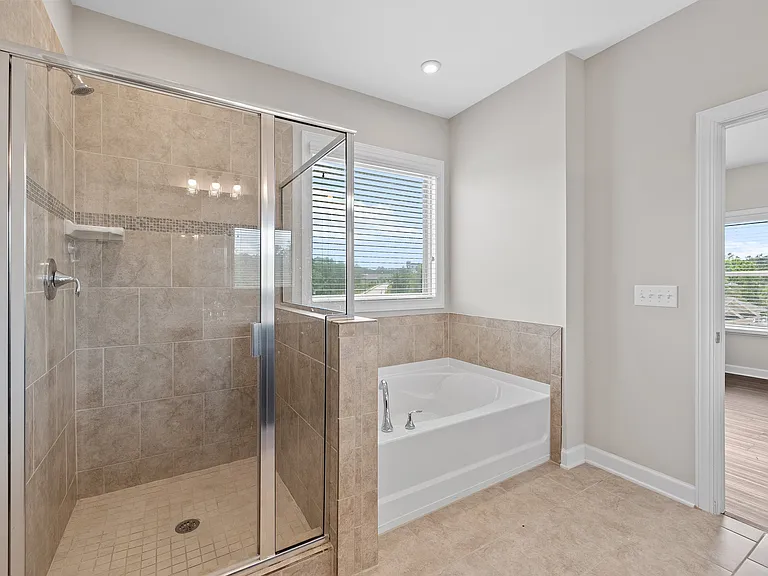 1004 Tarsnet Ln — Photo 29