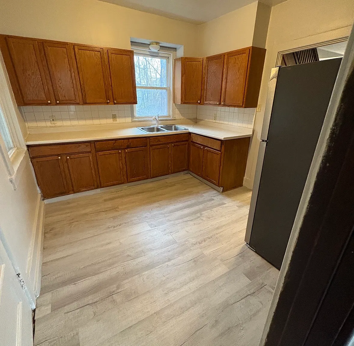 2 bed, 1100 sqft, $1,750 — Photo 2