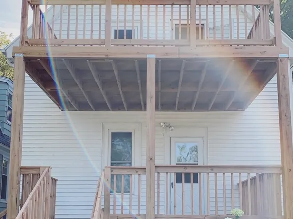 6644 Hillside Ln, Milwaukee, WI