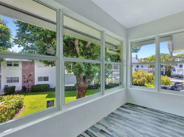2929 SE Ocean Blvd APT F6, Stuart, FL 34996