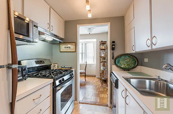 Sold by Halstead Real Estate | media 2