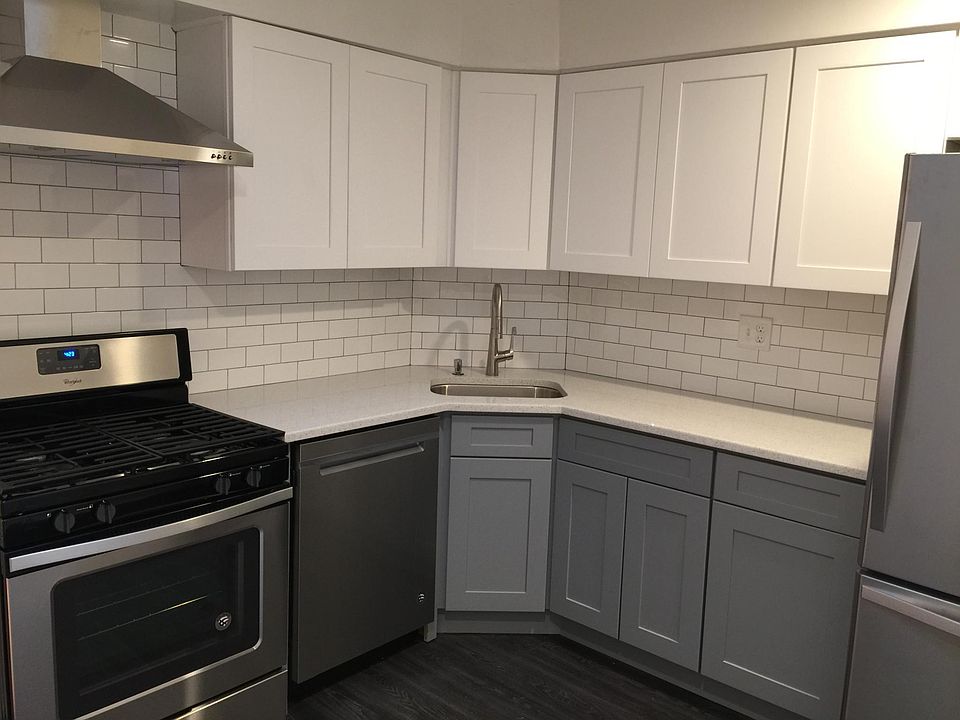 1st image of 12104 5th Ave #2