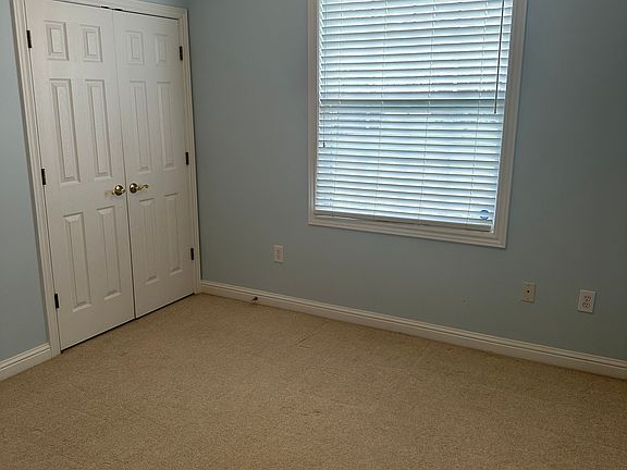4th image of 6815 Park Square Dr APT C