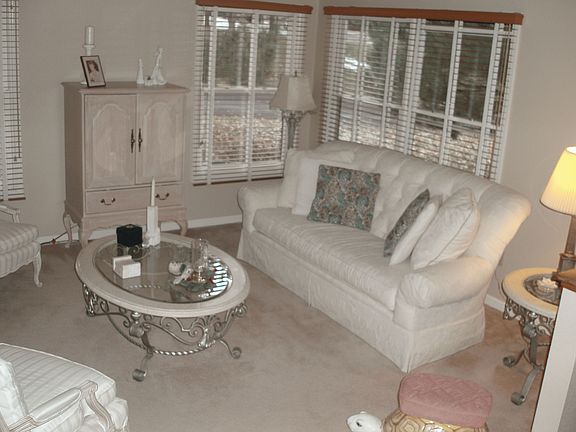 Formail living room!