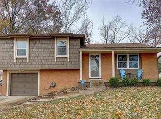 5604 N Quincy Ave, Kansas City, MO 64119