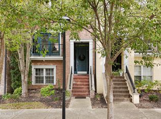14505 Signature Point Dr, Louisville, KY 40299