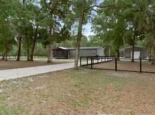 4048 Lake Griffin Rd, Lady Lake, FL 32159