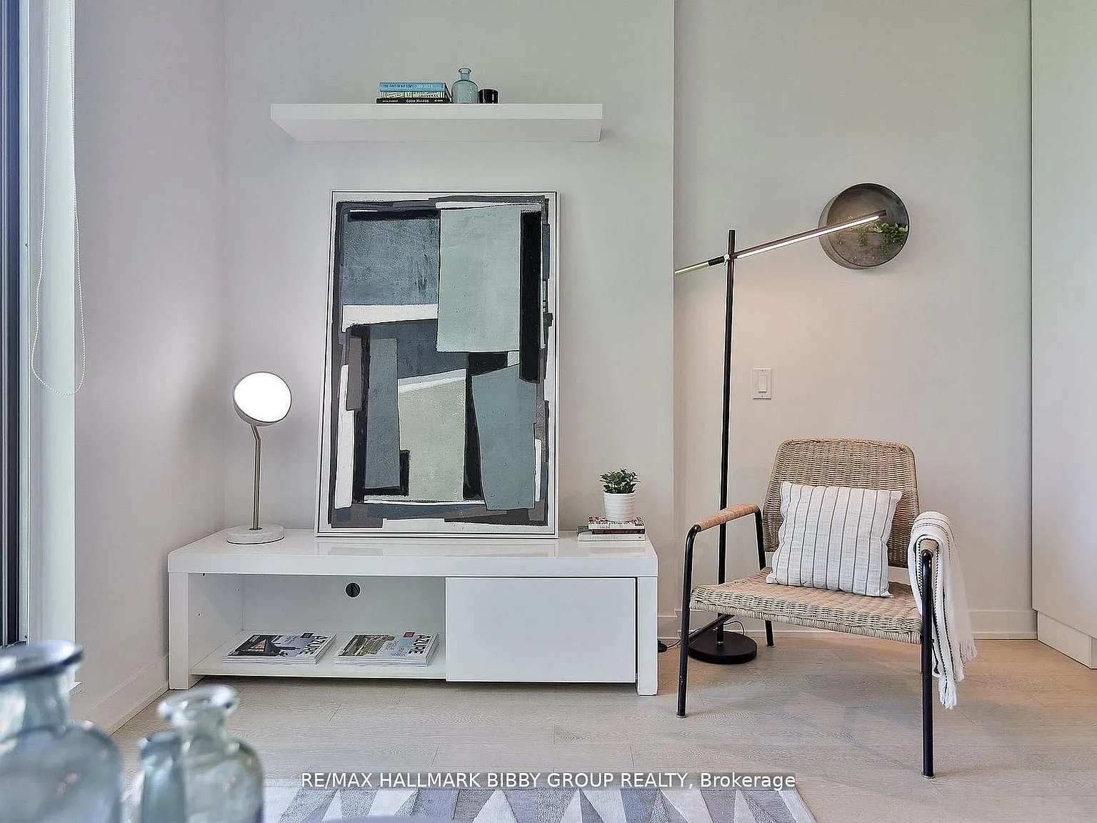 2 bed, $2,900 — Photo 4