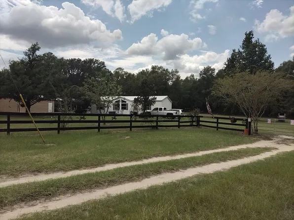 354 SW Backwoods Gln, Fort White, FL 32038