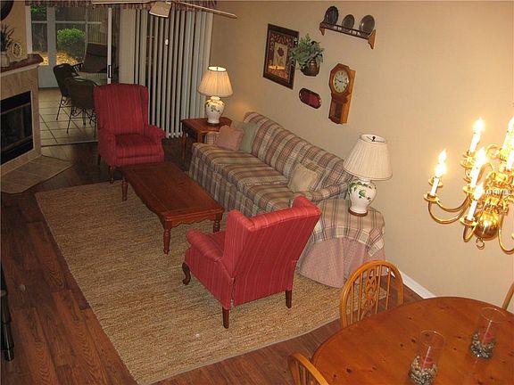 3rd image of 2572 W Brook Ln