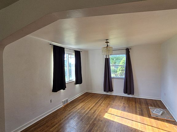 Dining room. Presently being painted.