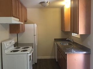 1327 Monte Vista Ave APT F, Saint Helena, CA 94574