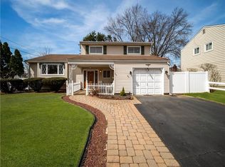 8 Woodland Ave S, Middlesex, NJ 08846