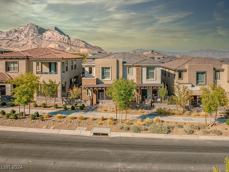 1st image of 11723 Emerald Lake Ave