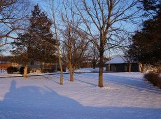 N15574 W Prairie Rd, Trempealeau, WI 54661