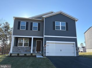 4 Plunder Ave, Barnegat, NJ 08005