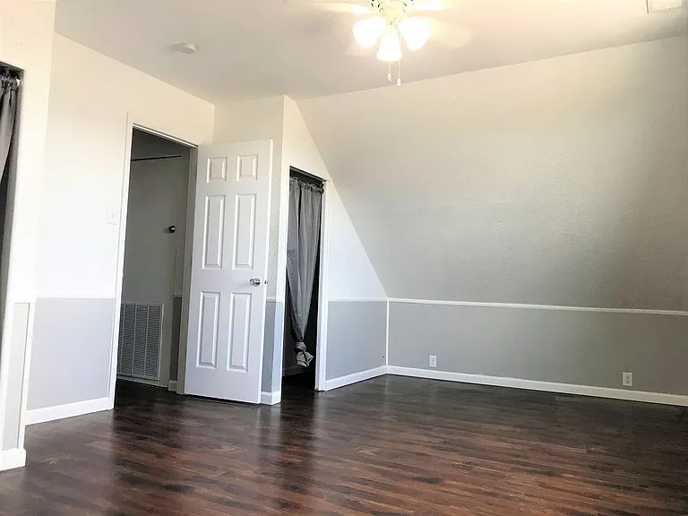 935 Farrington St #&-424 — Photo 13
