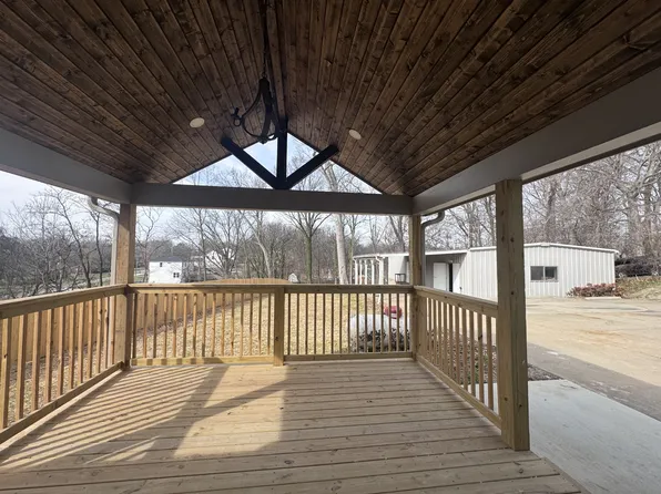 317 Willard Dr, Nashville, TN 37211