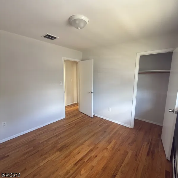 4 bed, 2.5 bath, $3,900 — Photo 4