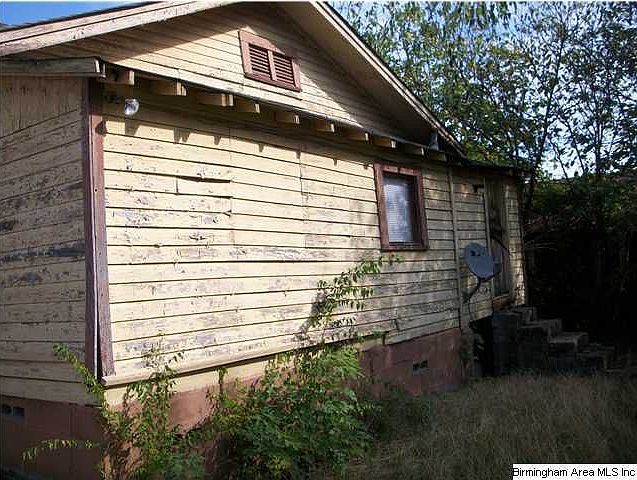 2nd image of 309 55th St