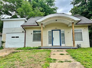 522 S 2nd St, Independence, KS 67301