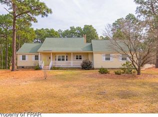410 Edinboro Dr, Southern Pines, NC 28387