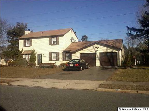 2nd image of 1548 Redondo Ln