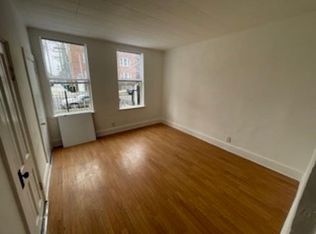 3113 N Hoyne Ave #1, Chicago, IL 60618