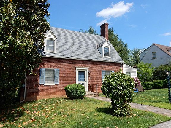 2nd image of 1024 New Hampshire Ave