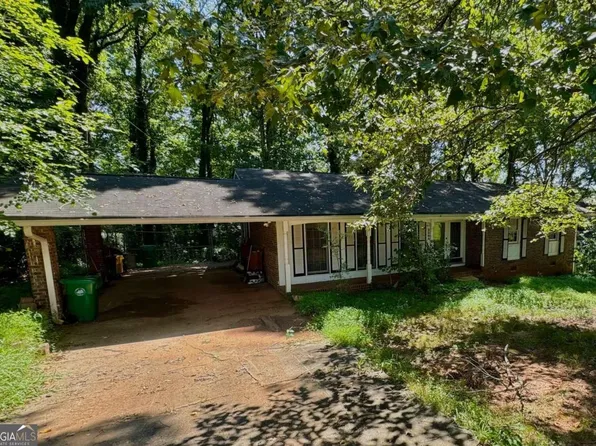 2304 Sterling Ridge Rd, Decatur, GA 30032