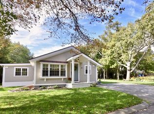 82 Cottonwood St, Fairhaven, MA 02719