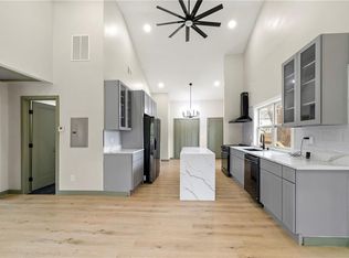 2520 Saint Charles Dr SE, Smyrna, GA 30080