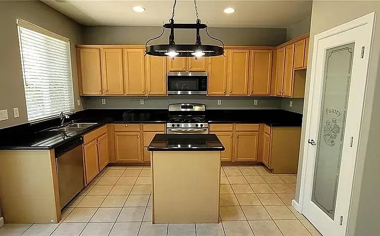 3523 Windsong Ct — Photo 5