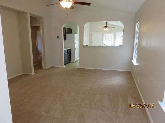 3rd image of 7906 Woodchase Dr