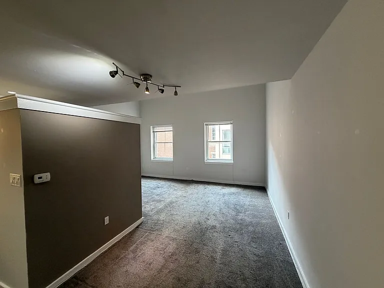 237 Chestnut St #1-411 — Photo 5