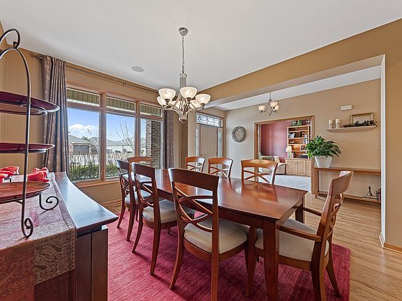 3rd image of 2402 Bluestone Bay Dr
