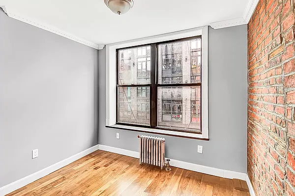 Rented by REAL New York | media 6