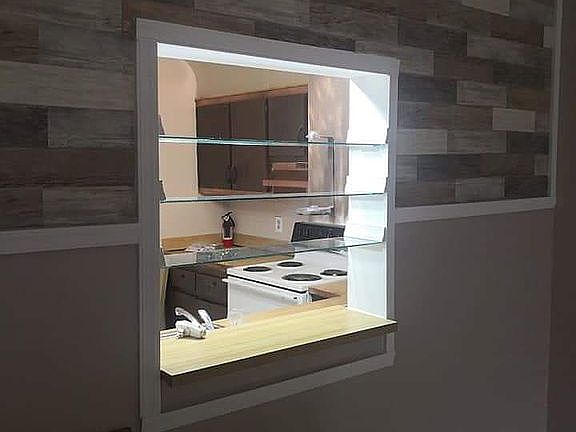 4th image of 2830 Somerset Dr APT 117N