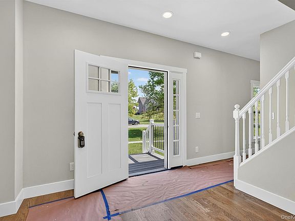 5th image of 21 Harcourt Cosman Drive