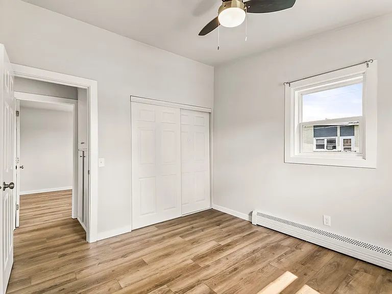 124 - 224 S Bird Street Apartments — Photo 46