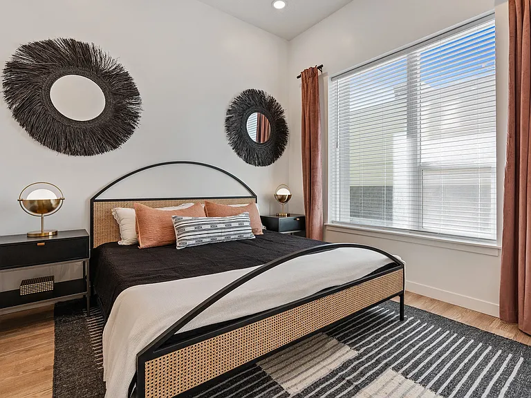 SevenO2 Main Apartments — Photo 3