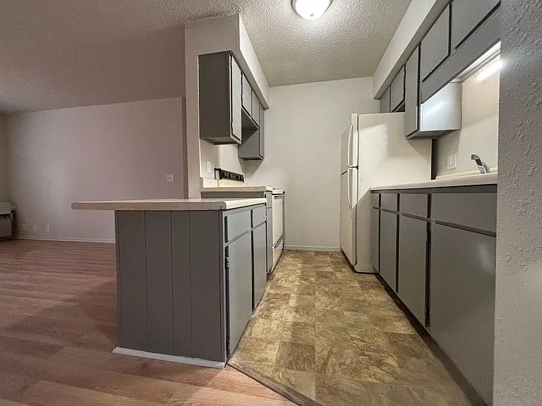 Brookside Apartments — Photo 14