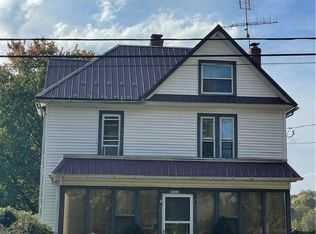 5113 Sandy Lake Rd, Cochranton, PA 16314