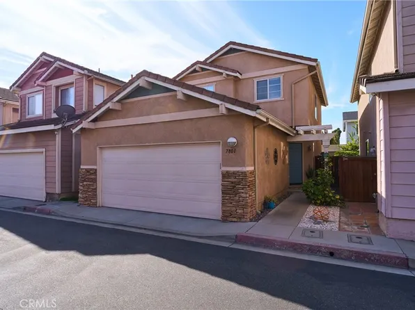 7801 Pacific Cir, Midway City, CA 92655