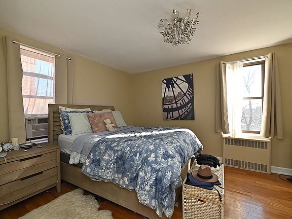 5th image of 3105 Avenue V APT 5A