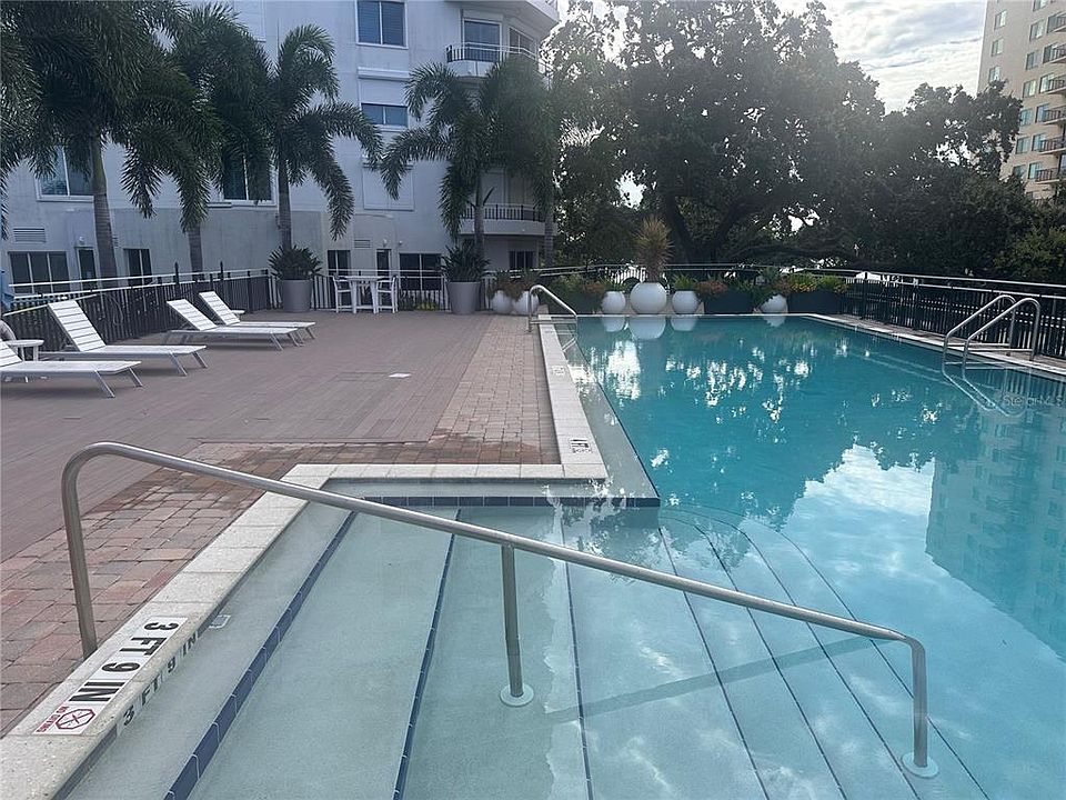 1st image of 3435 S BAYSHORE BOULEVARD E #400