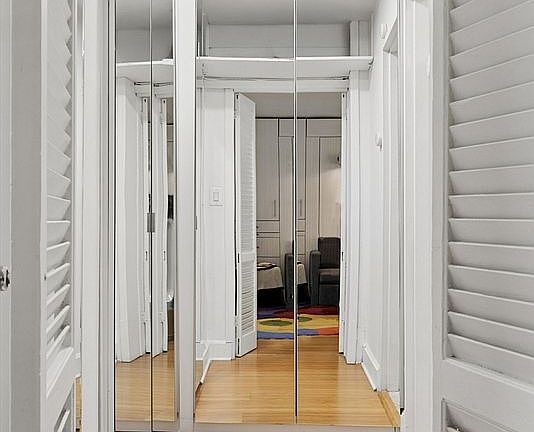 5th image of 408 W 34th St APT 4L