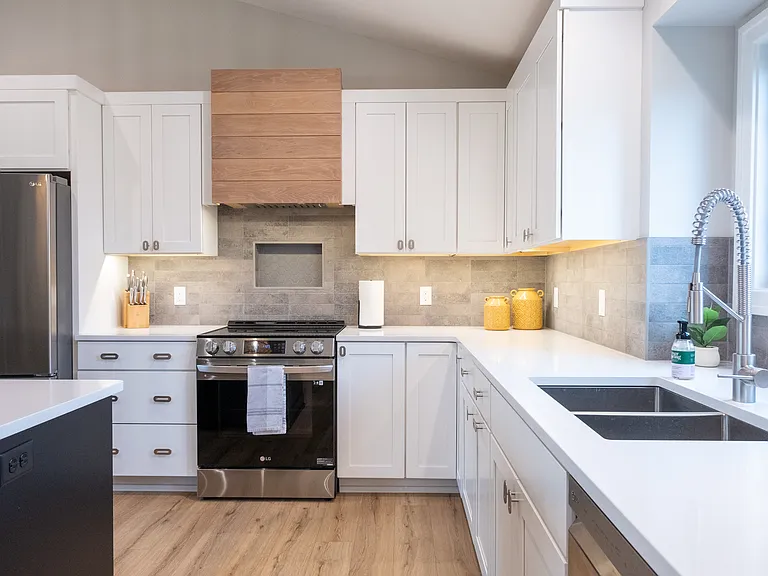 7269 Yellowstone Dr — Photo 11
