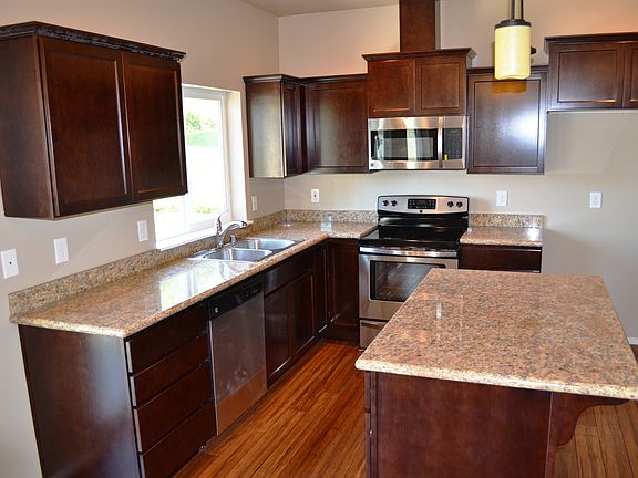 5th image of 37375 Olympic View Road Ne