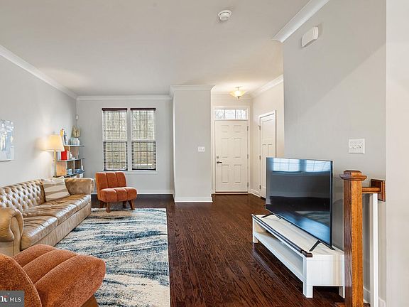 4th image of 18058 Red Cedar Rd